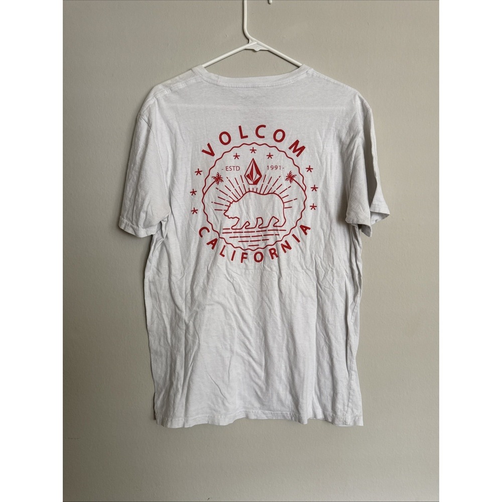 Volcom California Men's Shortsleeved White Bear T-shirt ‎ Size Large